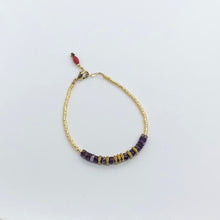 Charger l&#39;image dans la galerie, Bracelet Surfeur des Villes - Bracelet de perles miyuki or, jaspe violet et hématites or.
